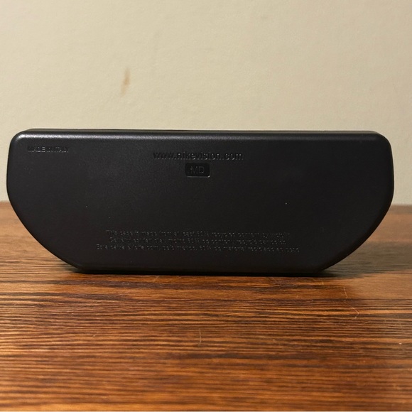 Nike Eyeglass Hard Shell Case Just Do It Swoosh - Picture 3 of 5